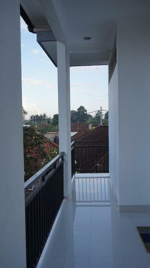 Legong Guesthouse Ubud Exteriör bild